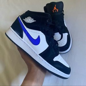 Nike Air Jordan 1 Mid “RACER BLUE”